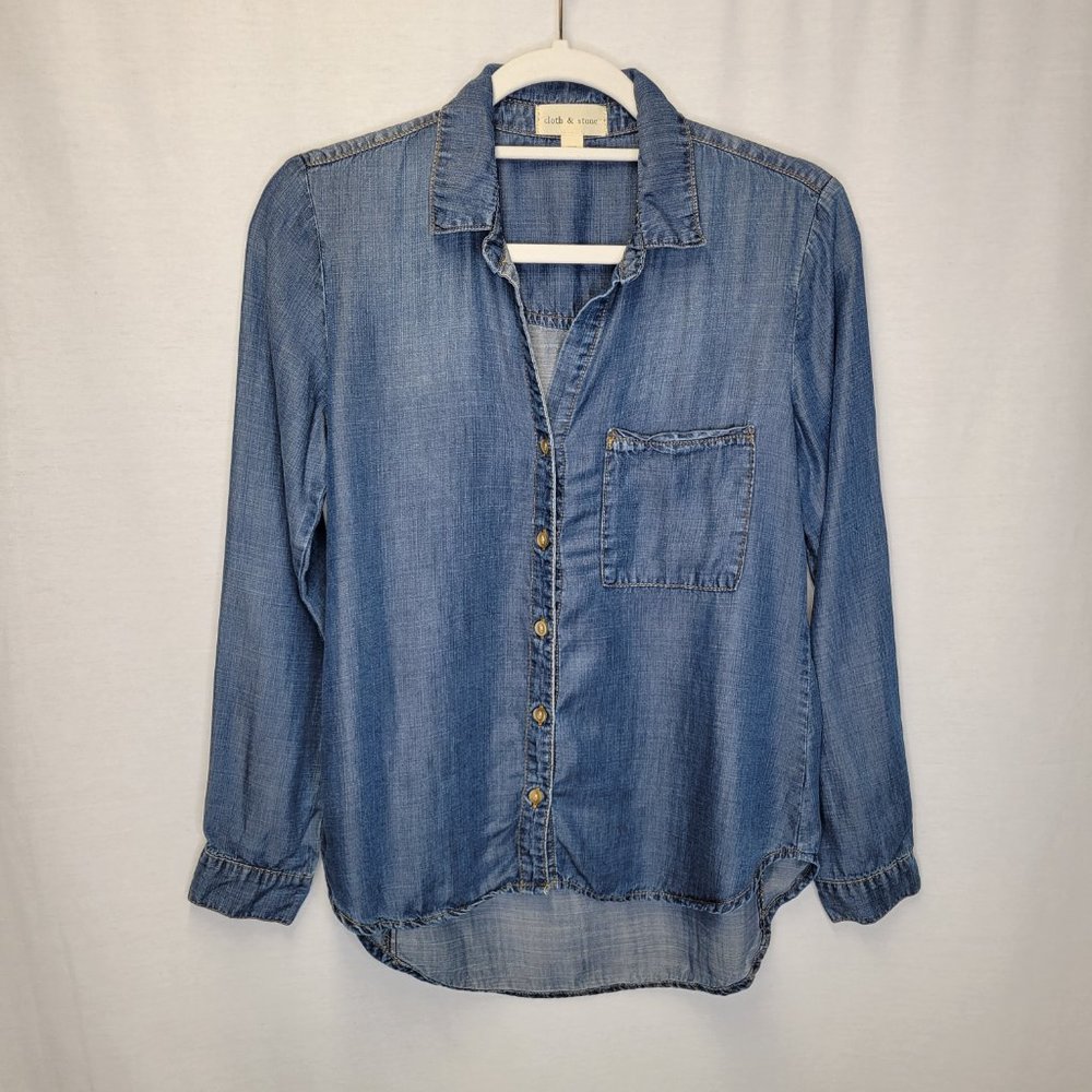 Cloth & Stone Blue Button Down Shirt